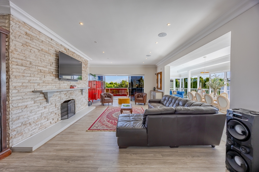 5 Bedroom Property for Sale in Milnerton Central Western Cape